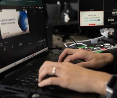 전략 기반 마케팅 실행 - 3단계 마케팅 프로세스 이미지